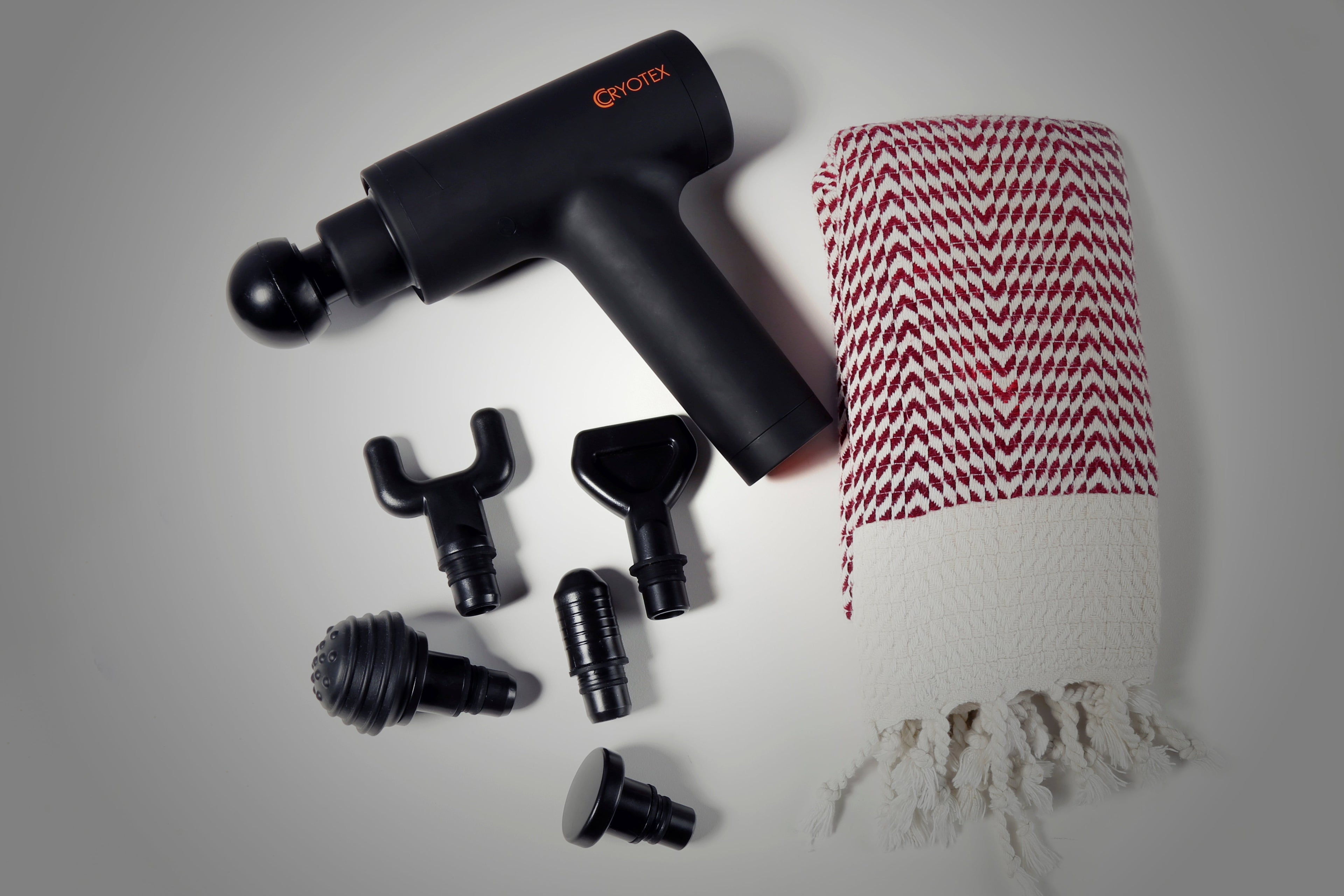 Relieve muscle pain, boost recovery, and experience total relaxation at home with the Cryotex Massage Gun — now with 4 premium Turkish towels as a free gift for the ultimate recovery experience.